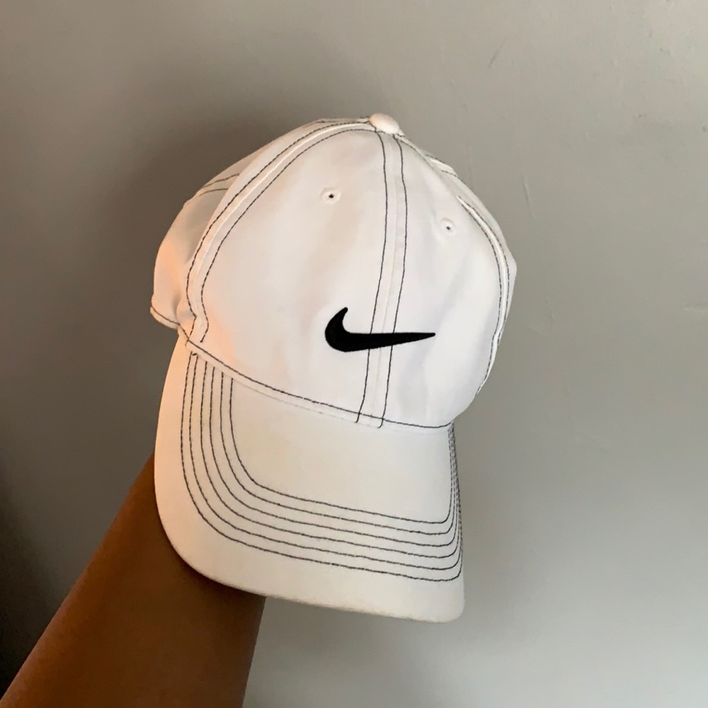 Nike Golf white hat